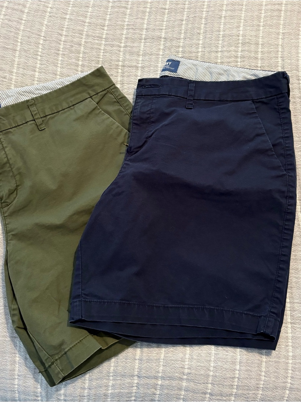 Lot of 2 Old Navy Women's Flat Front Shorts in Navy and Olive